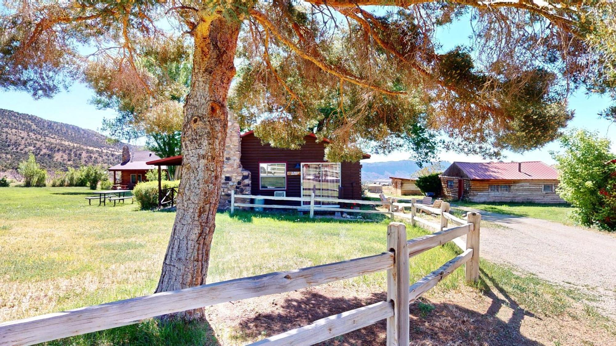 Pack Creek ~ Farm House Moab Luaran gambar